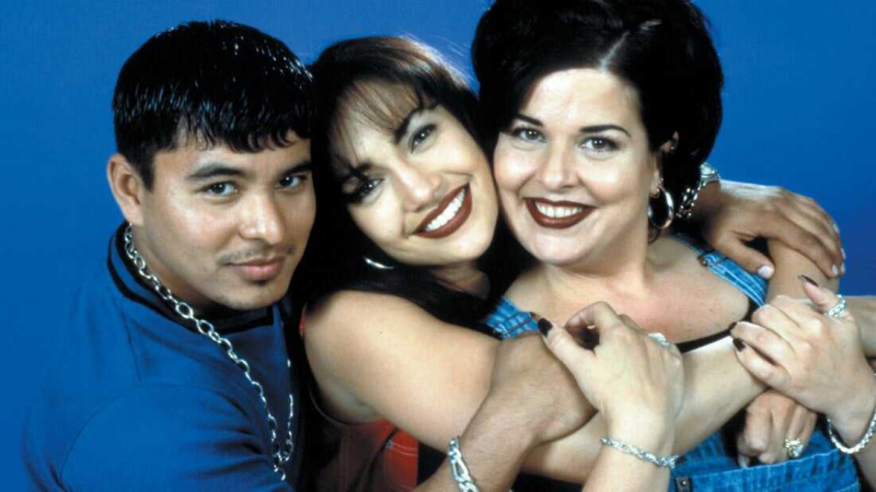   Selena (1997)