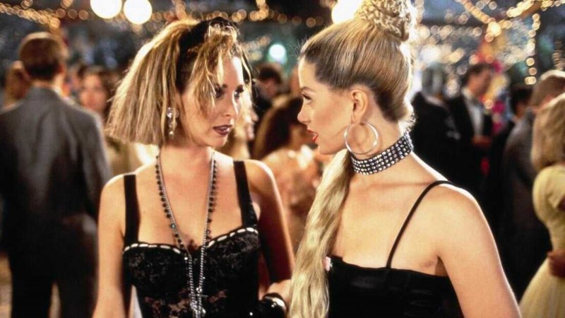   Romy in Michele's High School Reunion (1997)