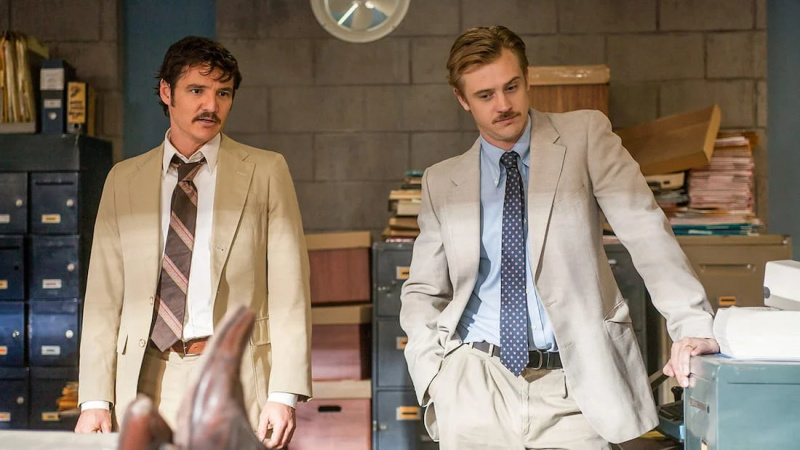  Narcos