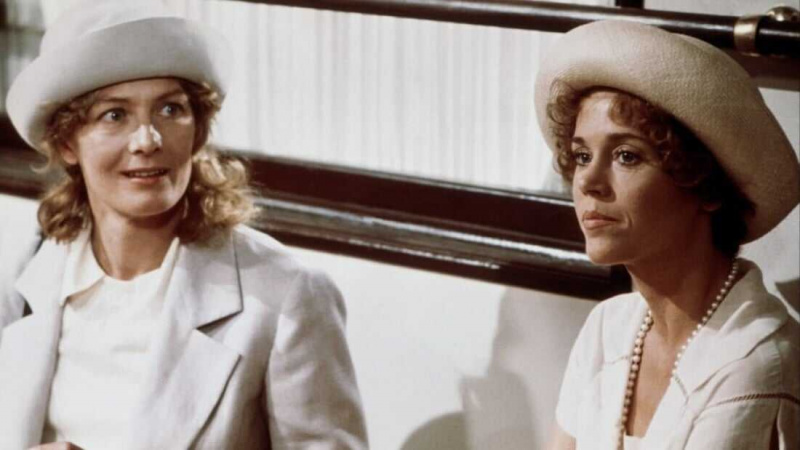   Julia (1977.)
