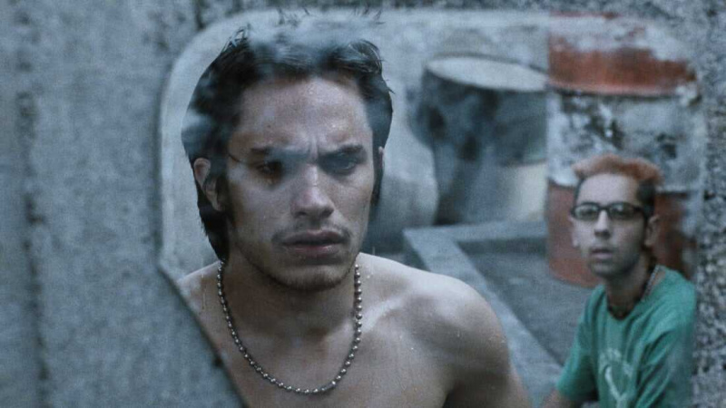   Amores Perros Netflix'te mi?