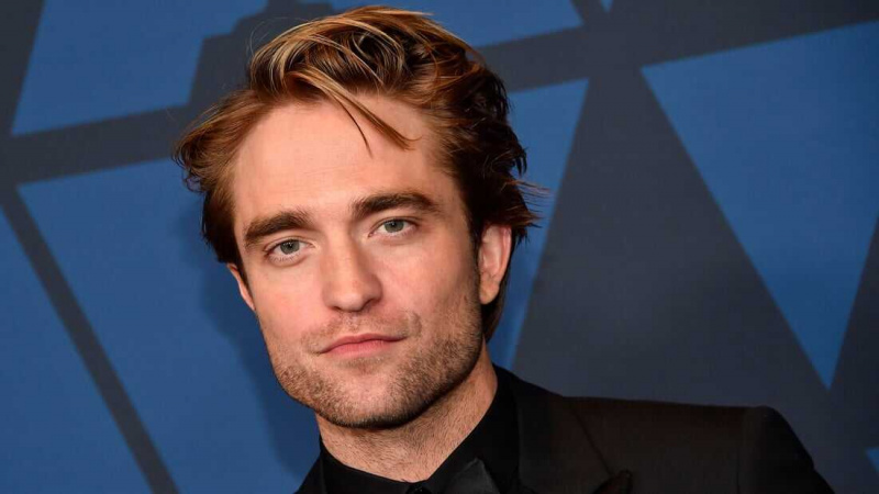   Robert Pattinson
