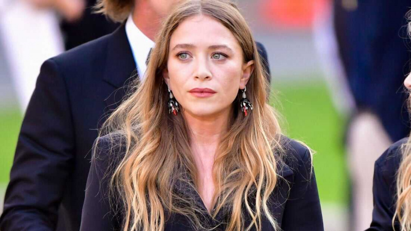   Mary-Kate Olsen
