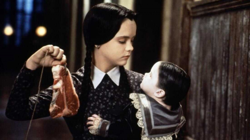   Valorile familiei Addams (1993)