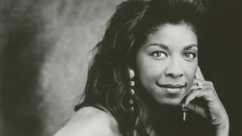   Natalie Cole