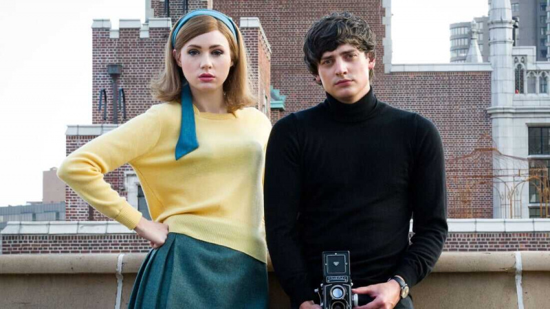  Mes'll Take Manhattan (2012)