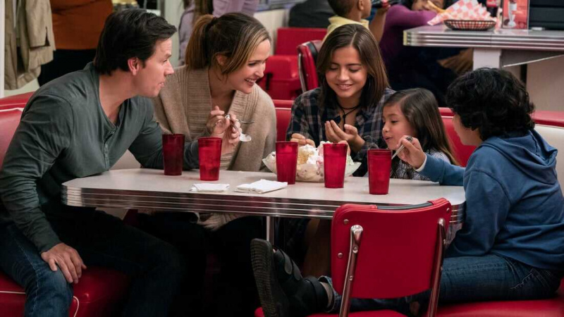   Je Instant Family na Netflixe?
