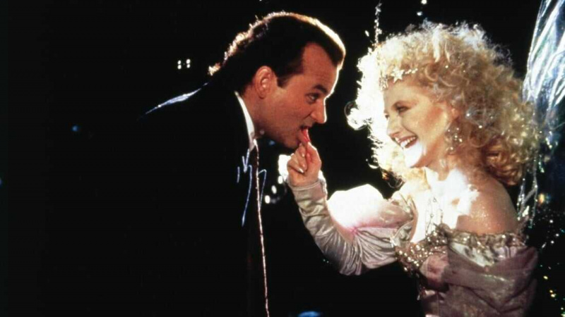   Scrooged (1988)