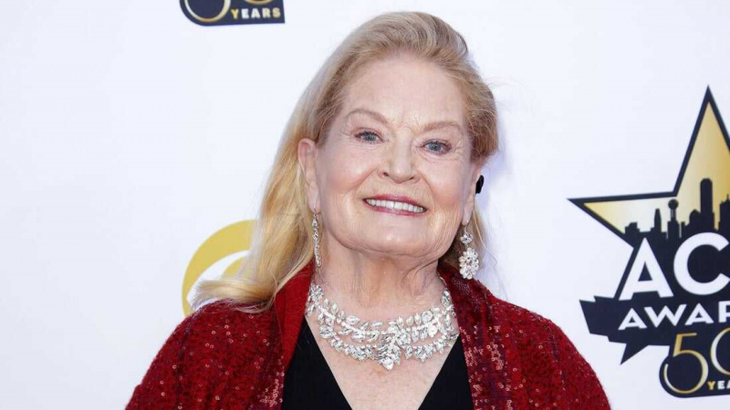   lynn anderson