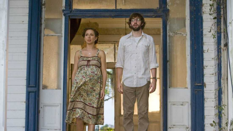   Away We Go (2009)