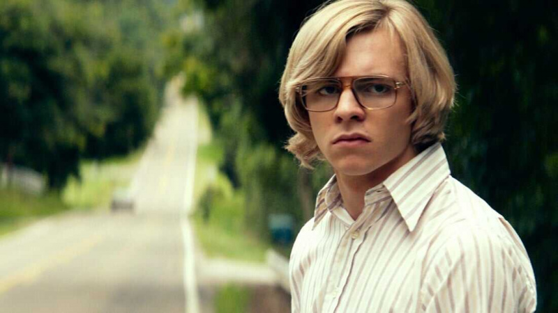   Dahmer (2002)