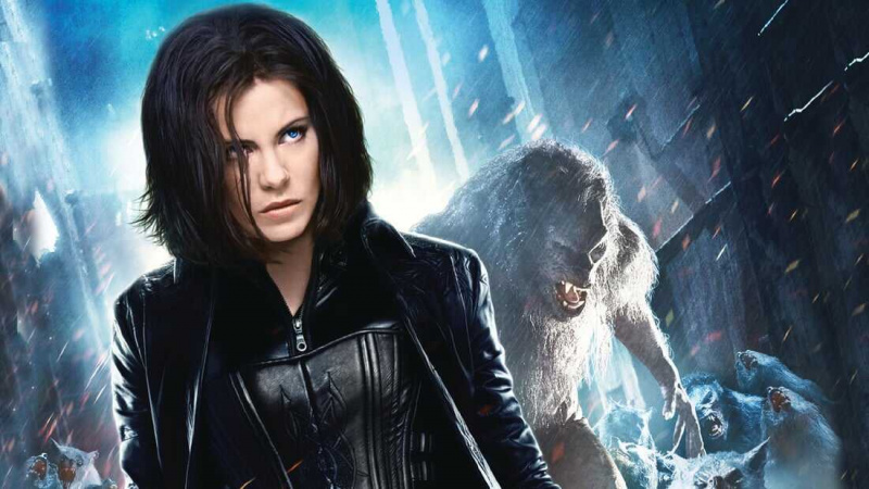   Underworld: Awakening (2012)