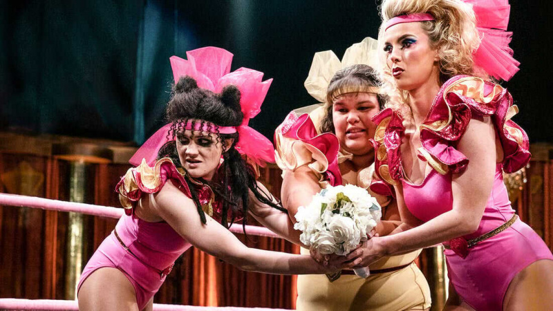   GLOW (TV-serie 2017–2019)