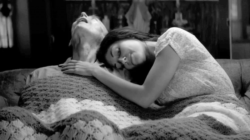   Les yeux de ma mère (2016)