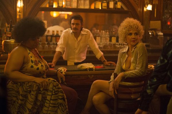 Pernell Walker, James Franco și Maggie Gyllenhaal în The Deuce.