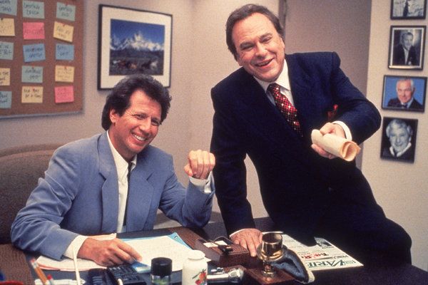 Garry Shandling, links, mit Rip Torn in der Larry Sanders Show.