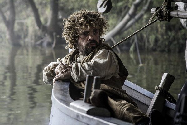 Peter Dinklage v Igri prestolov, ki je prejel največ nominacij za emmyja od vseh šovov.