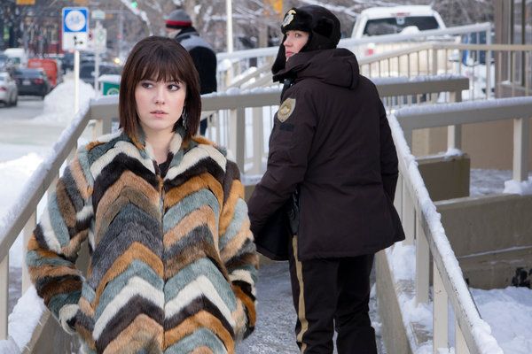 Мери Елизабет Винстед, лево, и Кери Кун у Фаргу.