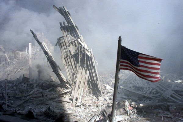 The Frontline special America After 9/11 เป็นหนึ่งในสารคดีทางโทรทัศน์เรื่องใหม่มากมายที่ฉลองครบรอบ 20 ปีของการโจมตี 11 กันยายน สิ่งที่ดีที่สุดคือต้องคำนึงถึงผลกระทบที่ยั่งยืน