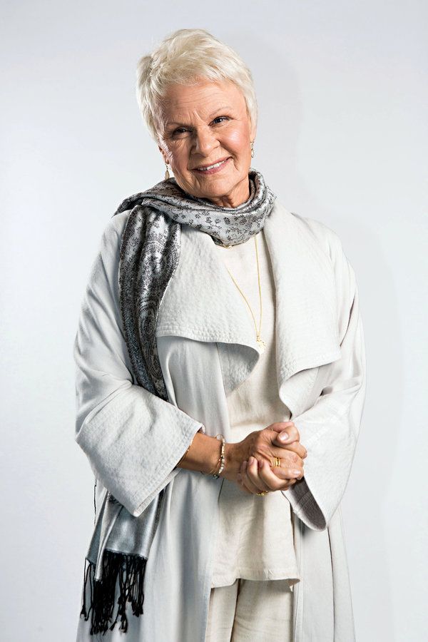 Η Tracey Ullman στη νέα της εκπομπή ως Judi Dench.