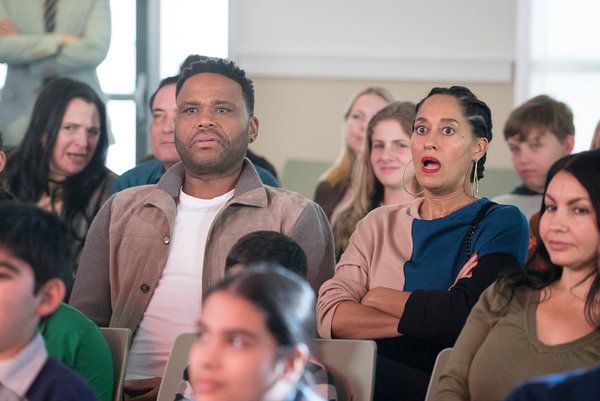 Anthony Anderson ja Tracee Ellis Ross black-ishissä.