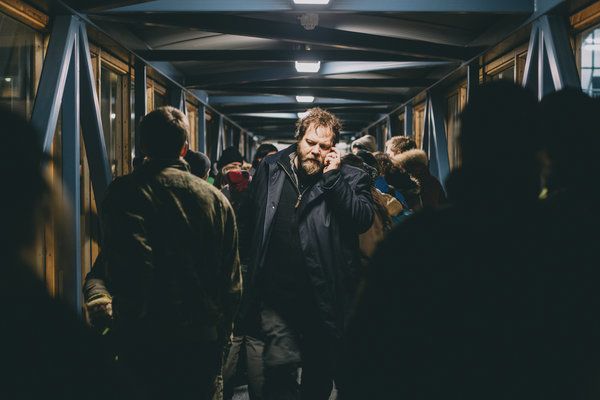 Olafur Darri Olafsson elokuvassa Trapped.