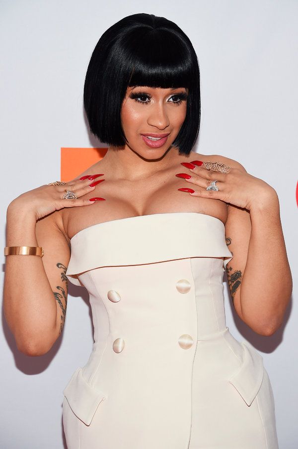 Cardi B, ki bo v ponedeljek sovodila in izvajala pesem v oddaji The Tonight Show.