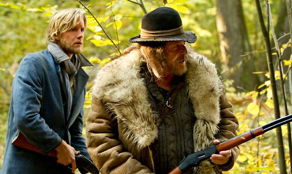 Matt Barr, po lewej, i Tom Berenger w tej opowieści o znanej rywalizacji.