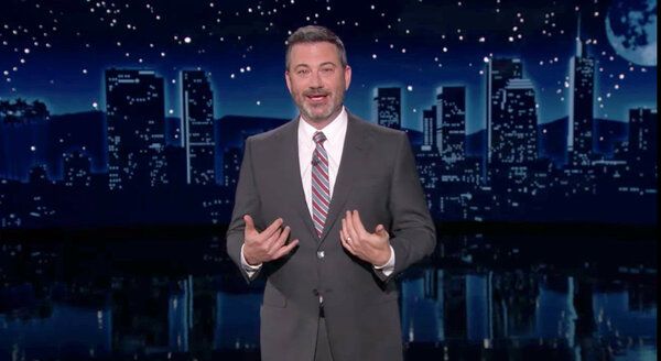 Jimmy Kimmel je dejal, da je zadovoljen, da ga je Mike Lindell, izvršni direktor MyPillow, večkrat omenil med zagonom svoje platforme družbenih medijev v ponedeljek.