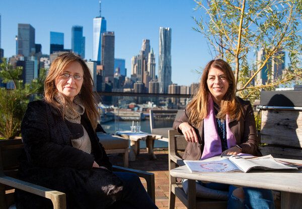 Lisa Heller, izquierda, y Nancy Abraham se hicieron cargo del departamento de documentales de HBO en 2018 en medio de cambios sísmicos en la forma en que se hacen, distribuyen y miran los documentales.
