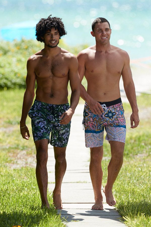 Brandonas Gomesas, kairėje, ir Alexas Kompothecras iš MTV „Siesta Key“.