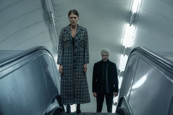 Ема Гринуел и Ронан Рафтъри в