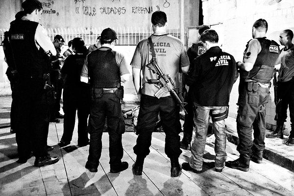 Slika iz Witness: Rio, enega od štirih dokumentarcev v HBO-jevi seriji o fotoreporterstvu.
