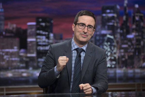 John Oliver dans Last Week Tonight, qui revient pour sa cinquième saison sur HBO.