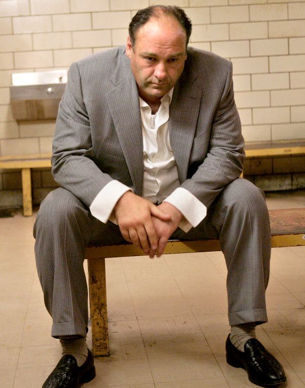 James Gandolfini esittää Tony Sopranoa kohtauksessa The Sopranosin viimeisistä jaksoista.