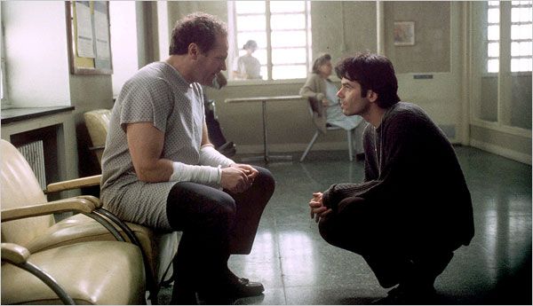 Jay O. Sanders, lijevo, i Billy Burke u sceni iz otkazane serije ??Wonderland,?? koji je svoju premijeru imao 2000. godine.