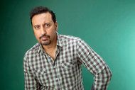 Aasif Mandvi, acteur, komiek en schrijver.