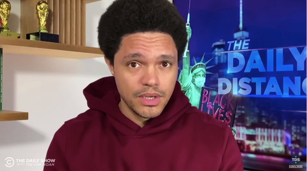 Trevor Noah dit que les républicains ne veulent pas que Donald Trump soit destitué pour incitation à l