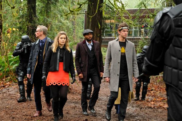 Slijeva, Bill Irwin, Rachel Keller, Jeremie Harris i Dan Stevens u Legiji.