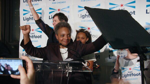 Lori Lightfoot valittiin Chicagon pormestariksi vuonna 2019. Kilpailu muodostaa Steve Jamesin uuden dokumenttisarjan City So Realin selkärangan.