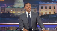 Trevor Noah machte sich über Mitglieder des engsten Kreises von Präsident Trump lustig. Mike Pences Frau ließ ihn teilnehmen – und Ben Carson kam aus dem Winterschlaf, um die Menge aufzuwärmen, sagte er.