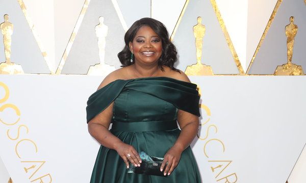 Octavia Spencer no Oscar este ano. Ela foi indicada como melhor atriz coadjuvante por The Shape of Water, um prêmio que ela ganhou anteriormente por seu papel no filme The Help de 2011.