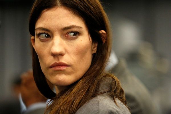 Jennifer Carpenter kao karizmatična C.I.A., koja krši pravila. agent u The Enemy Within.