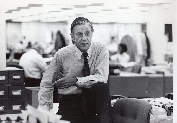 Ben Bradlee, v The Newspaperman.