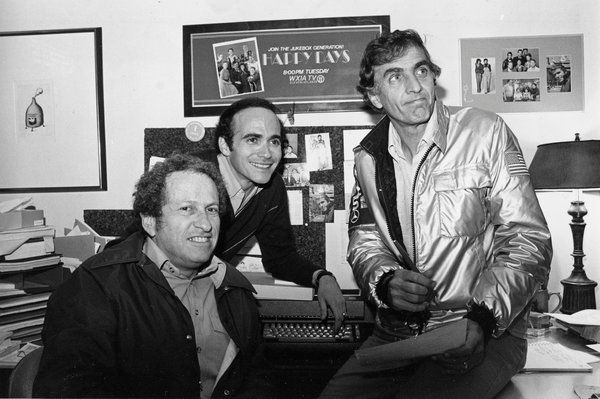 De la stânga, Edward K. Milkis, Tom Miller și Mr. Marshall în Los Angeles în 1978.