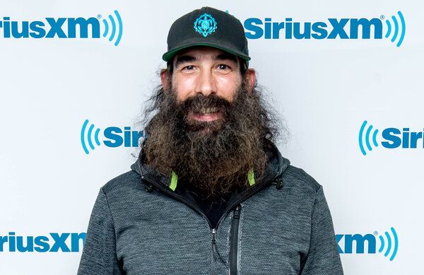 Jon Huber, der auch als Luke Harper bekannt war, war für seine leise gesprochene Intensität im Ring bekannt.