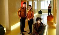 Iš kairės Danas Stevensas, Rachel Keller ir Aubrey Plaza filme FX legionas, sukurtas pagal X-Men personažą.