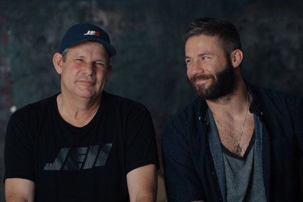 Julian Edelman po prawej i Frank Edelman w 100%: Julian Edelman.
