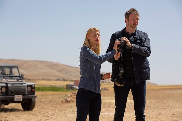 Ocho temporadas de dramas divertidos y de alto riesgo: Claire Danes y Costa Ronin en Homeland.