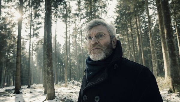 Tcheky Karyo é um detetive trabalhador em The Missing, que está retornando para sua segunda temporada.
